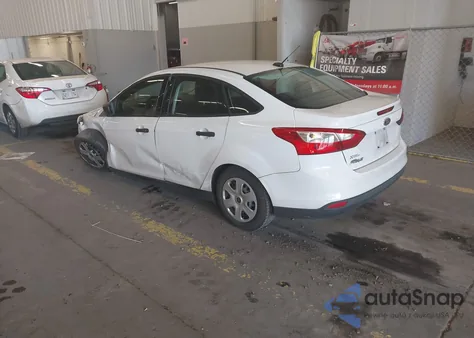 2012 Ford Focus S from USA, damaged, VIN 1FAHP3E25CL205025